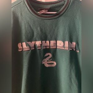 Slytherin sweatshirt super cute